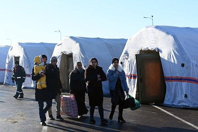 Выплаты беженцам с Украины в России ускорят за счет дополнительных передвижных терминалов.jpg