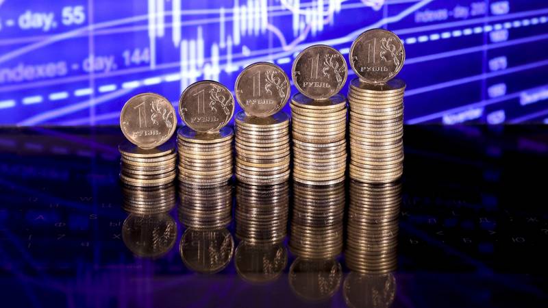 Россиянам рассказали, каким будет госбюджет РФ в период 2023-2025 годов 