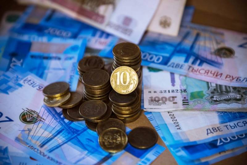 Доцент Лебединская заявила, что с 1 февраля 2023 года россиян ждет увеличение выплат